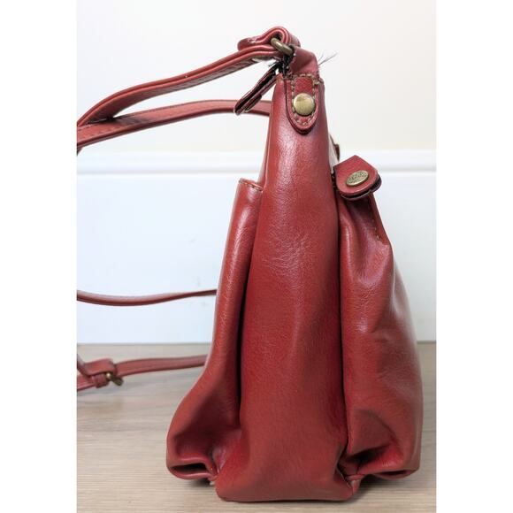 Relic Faux Leather Crossbody Bag Red Small Zip Top Adjustable Strap Minimalist - Picture 5 of 13